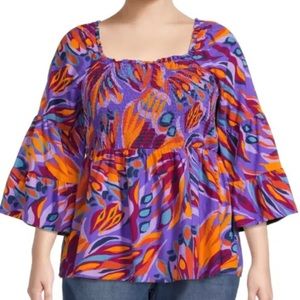 NWT Smocked Abstract Bell Sleeve Top 4X